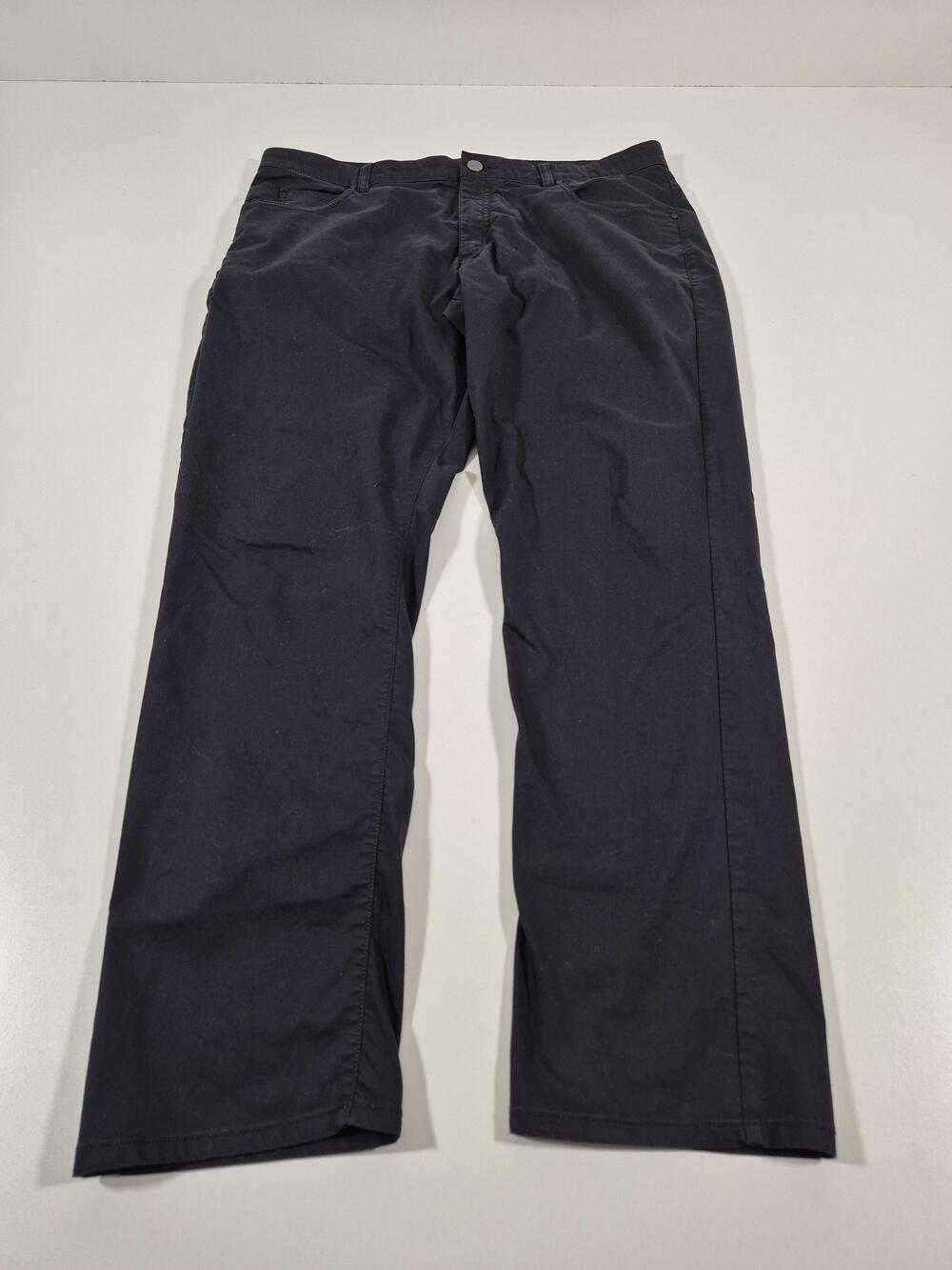 Nike Dri-FIT Golf Pants Mens 34x30 Navy 5 Pocket Stretch Trousers 891924-010